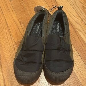 staheekum slipper indoor outdoor shoe